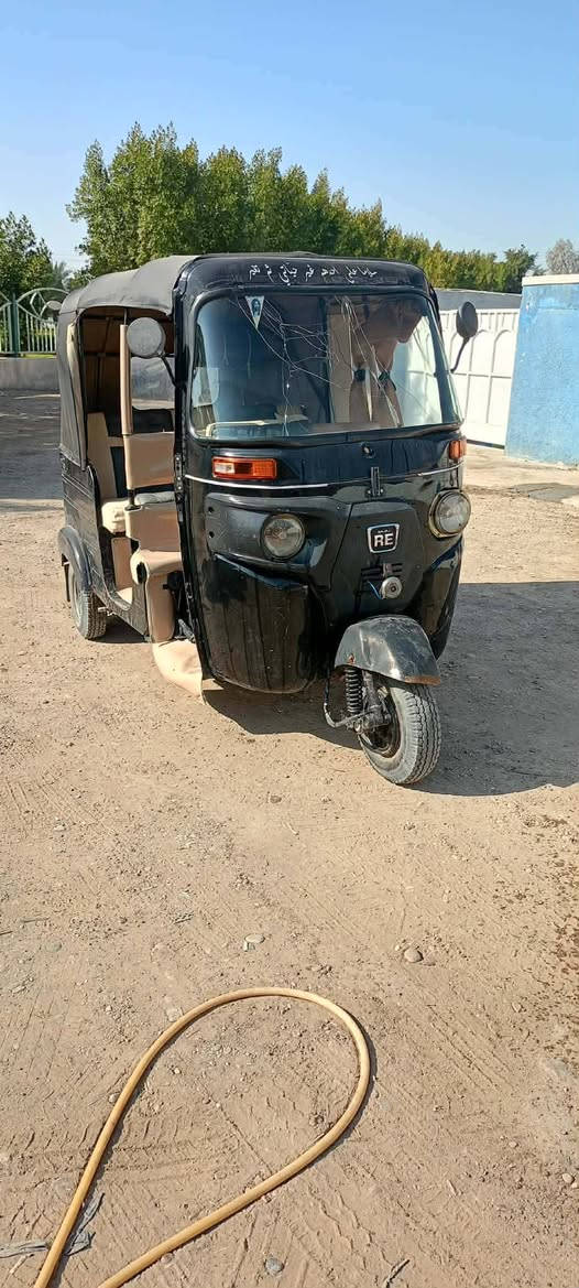 السلام عليكم 
تكتك للبيع موديل 2020
رقم الانبار بسمي  تحويل مباشر 
مكينه كفاله كشرها حلو مكاني بغداد البياع السعر 7 ملايين بيه مجال *********** مامتواجد عل نت بغداد, العراق
