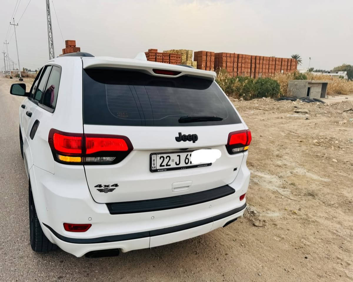 السلام عليكم 

جيب 2021S وكالة خليجية ام الرادار

وكاله هارلم داخل احمر بلادي 

السيارة ماشية٩٠ الف حقيقي

المواصفات ⁉️

رادار امامي

نقطة عمياء 

دفع رباعي 4x4 

المقاعد الأمامية كهربائية 

ذاكرة لحفظ وضعيات الجلوس 

المقاعد الأمامية مع تدفئة 

المقاعد الخلفية مع تدفئة 

ويل قياس 20 انج 

مقود السائق كهربائي 

تدفئة ستيرن 

سقف بانوراما 

شاشه كبيرة 8.4 انج 

نظام الملاحة (GPS) 

نظام خاص للطرق الوعرة 

مصابيح امامية زنون 

المصابيح الأمامية مع LED لايت 

كشافات ضباب بروجكتر زنون 

تشغيل عن بعد 

صندوق كهربائي 

حساسات أمامية 

حساسات خلفية 

كاميرا خلفية 

بخاخ ماء لتنظيف المصابيح الامامية 

مرايا بخاصية التعتيم الذاتي 

مرايا جانبية قابلة للطي 

بلوتوث تلفون 

محدد سرعة 

نظام تشغيل واطفاء اوتماتيكي للمحرك للتوفير من صرف الوقود ( Auto Start System ) 

نظام بريك اوتماتيكي ( Auto Break System )

رقم اربيل باسمي شرط التحويل

كفاله عامه السياره من الصبغ والتبديل والبارد والضربة

سيارة بحالة الوكالة

ارضيات الشركة ممفتوحات 

مكان السيارة الانبار الرمادي

للاستفسار 👇

رقم صاحب ســـيـارة ::***********
