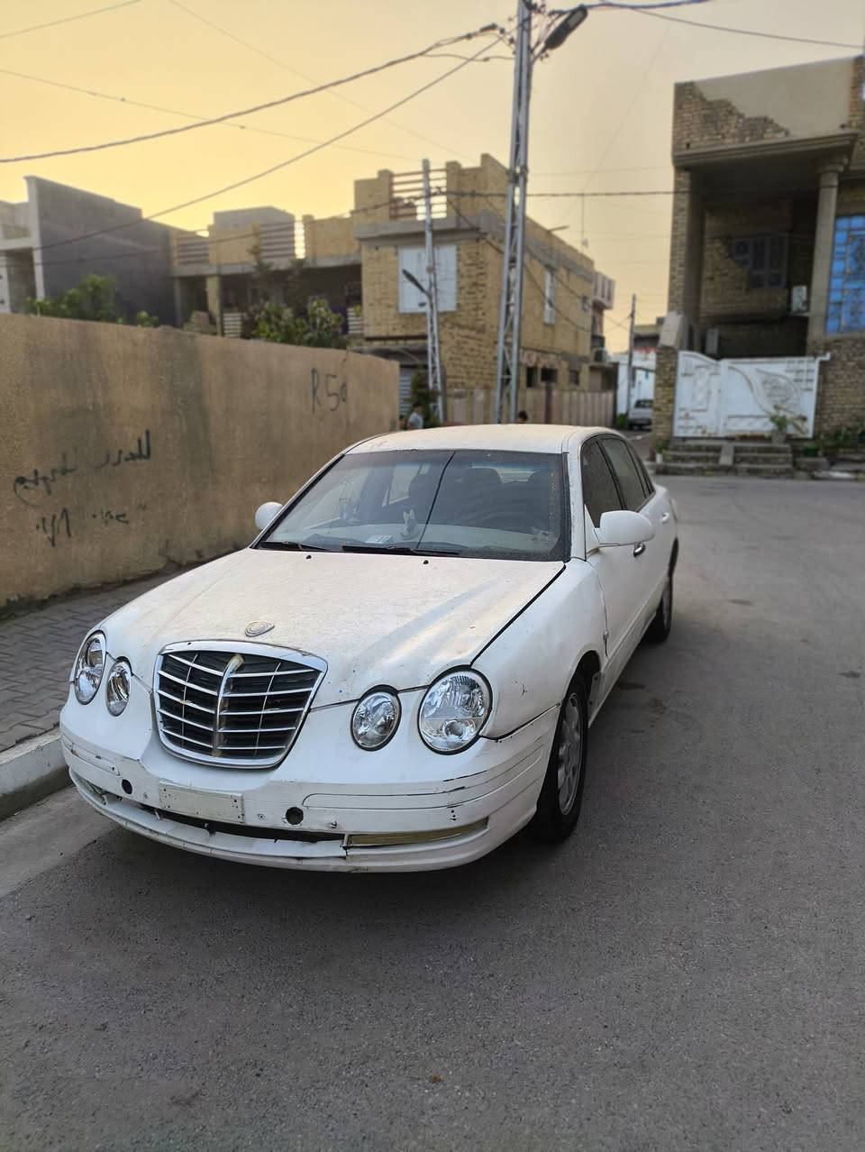 كيا اوبرس 2006 مزاد وزارة الداخلية تترقم حله معاملتها  كامله باقي على الهزه سياره مصبوغة عام  عمرت صدره الامامي تخم تاير باتري جديد تخم بلكات لايت زنون كير ومكينه خير من الله 3.5 
6 سلندر مكاني كوت سعره 35 ورقه وبيه مجال 
***********
