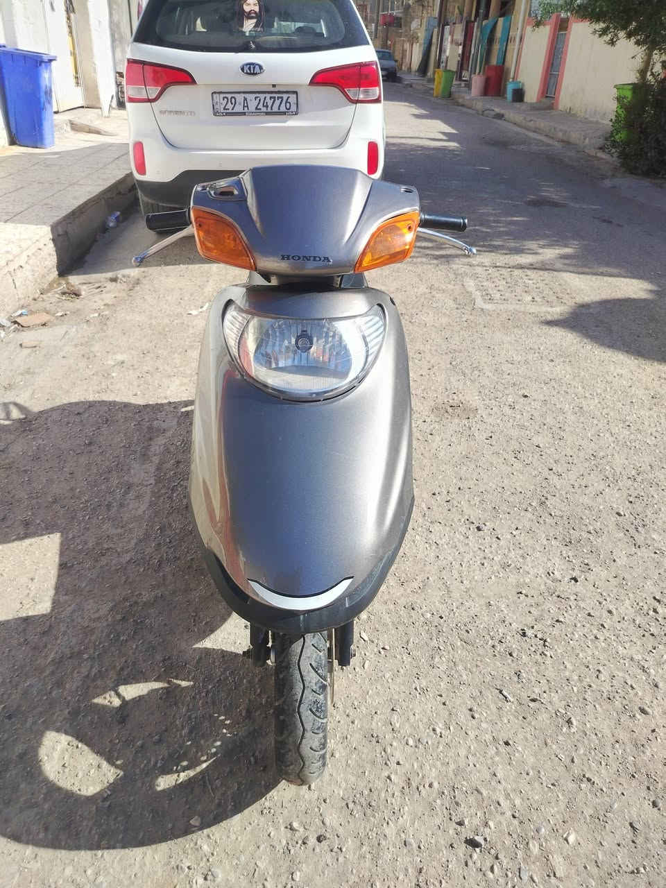 البيع سبيسي ياباني دراجه جهازه وحلوه وكل نقص مابيهه
شغاله سالف هندر شاير لايت هورن كل نقص مابيها 
ومحركهه ناعمه.. مكان الدراجه واسط  كوت الانوار
السعر 750 الاتصال على الرقم ***********
