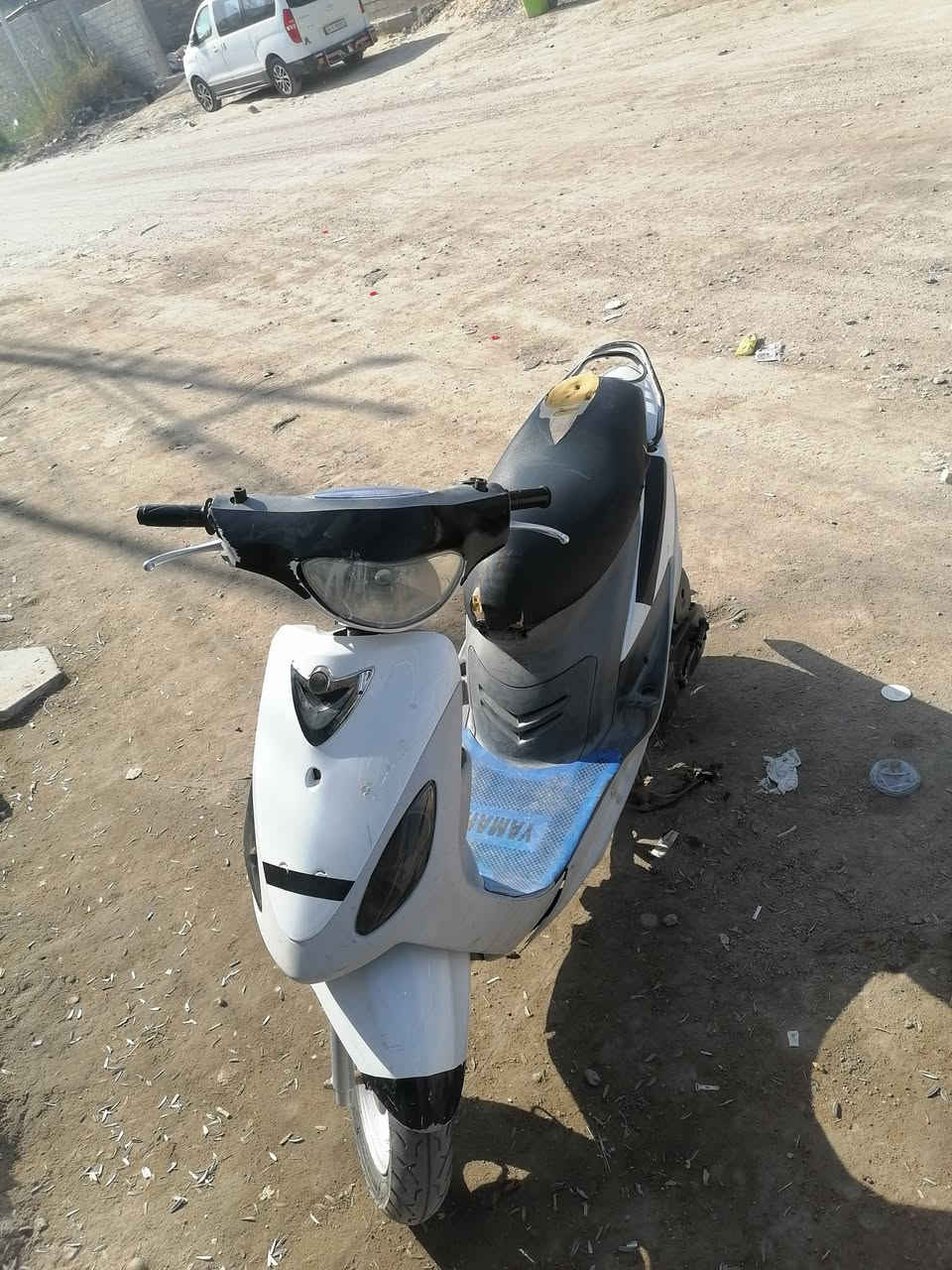 ***********
للبيع
