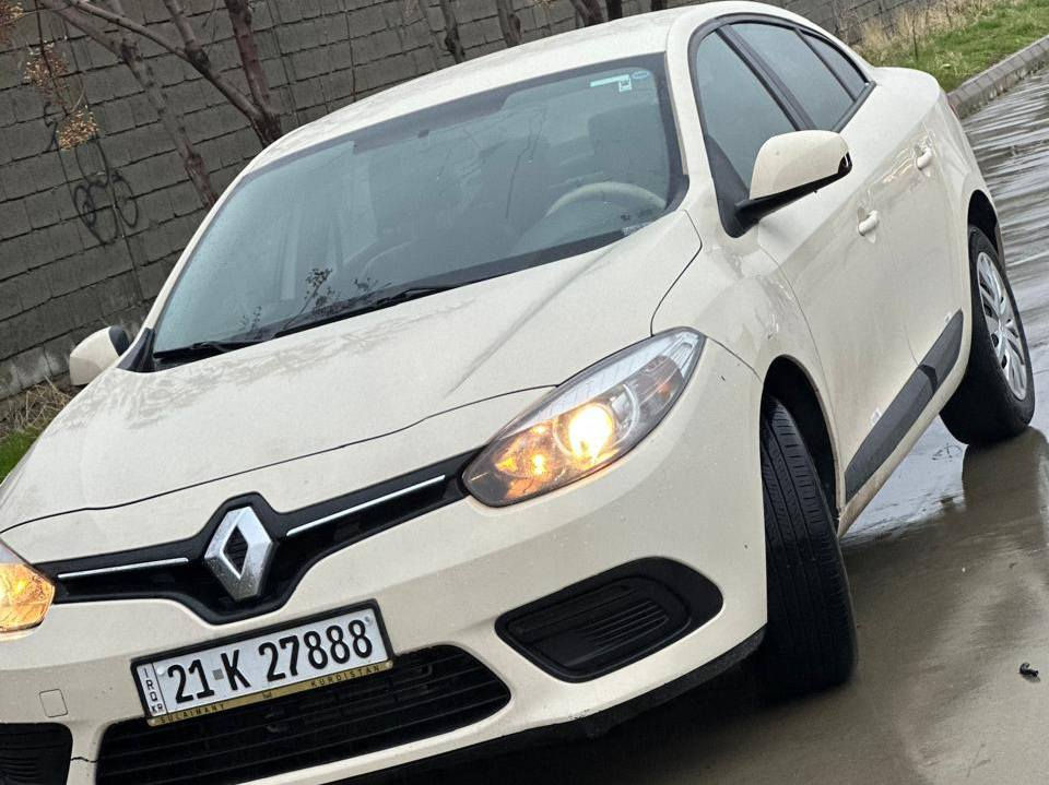 ڕینۆ فلۆنس 2016 مواسەفات 
یەک دەست
سەیارەیەکی تا بڵێی جوان
 و پاک ماوەتەوەت
تەنها 81000km ڕۆشتووە
بێ بوۆیاخە

سعر لە کۆمێنت داوابکە ڕاستەخۆ بۆت دیت 📩 

 تەنها یەک چەمەلەخی ساردە
گێڕو مەکینەی بەشەرت 
ناونیشان سلێمانی

ژمارەی خاوەنی 
***********
