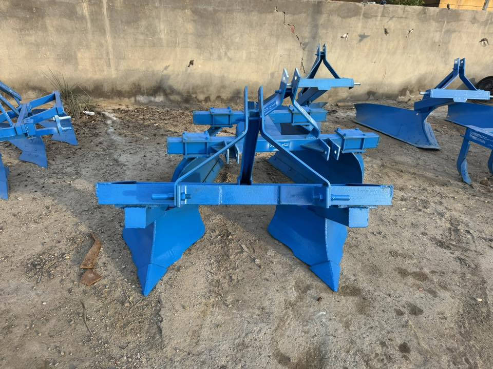 السلام عليكم شباب للبيع غراض كابوته. او معدلان دوار مترين ٣٠ او خراميش او ديجرات كل الحجام متوفره مكاني بغداد المحموديه.   بقيت التفاصيل بل فديو.   ***********.    ***********
