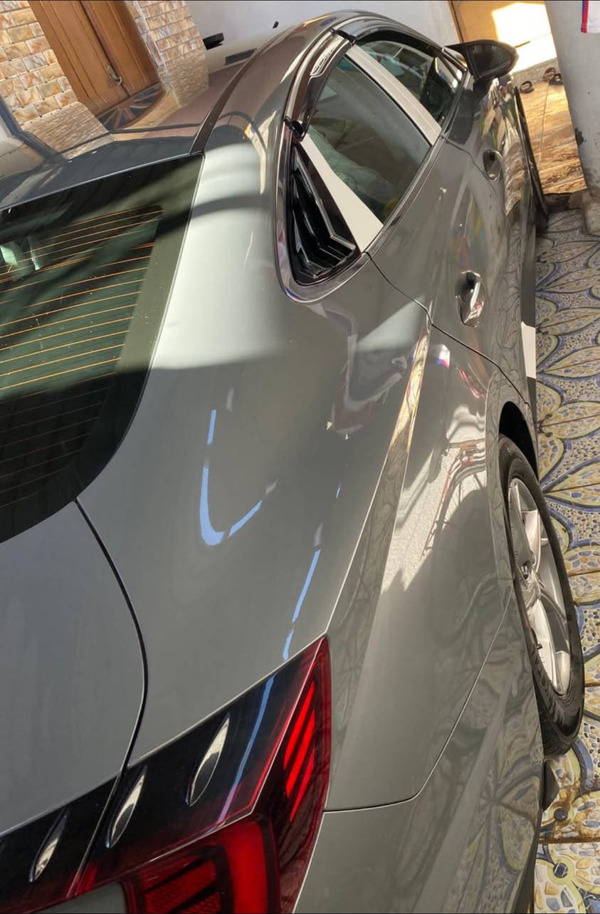 السلام عليكم سوناتا للبيع موديل 2023 الرقم بصره وارد امريكي معوقين وكاله عامه بأسم المشتري المواصفات/ كامره خلفيه/ تحكم على المنحدرات/كامره360/شاشه/مراقبه النقطه العمياء/التحكم التلقائي في درجه الحراره/نضام بدء التشغيل/نضام فرمله الطوارىء/وساده هوائيه/ مصابيح زنون اماميه/مصابيح اماميه LED/عرض المعلومات على الزجاج الامامي/تدفئه مقود القياده/لوحه قياده رقميه/ابل كار بلي/12وسائد هوائيه/رادار/شاحن لاسلكي/سبورت/تقليل وقود/تثبيت سرعه/قياده ذاتيه/ اربع انضمه قياده/ المحرك2500المرغوب/كير ثمن نمر اي تي المرغوب/كير دكم /الحادث مالتها جاملغ مبدل ومصبوغ ولبنيد بي بارد مصبوغ مابيها ضرر داخلي الدواخل كلها سليمه وتخم تايرات جدد السعر 175بيها مجال العنوان بصره ابو الخصيب الرقم ***********
