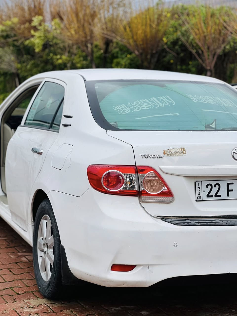 توێتا کرۆلا دوهەزارو یازدە مەکینە بچوک سێجێی بچوکی ساردە کوتە هەرکەس ویستی ئەمە رەقەمەکەمە***********
