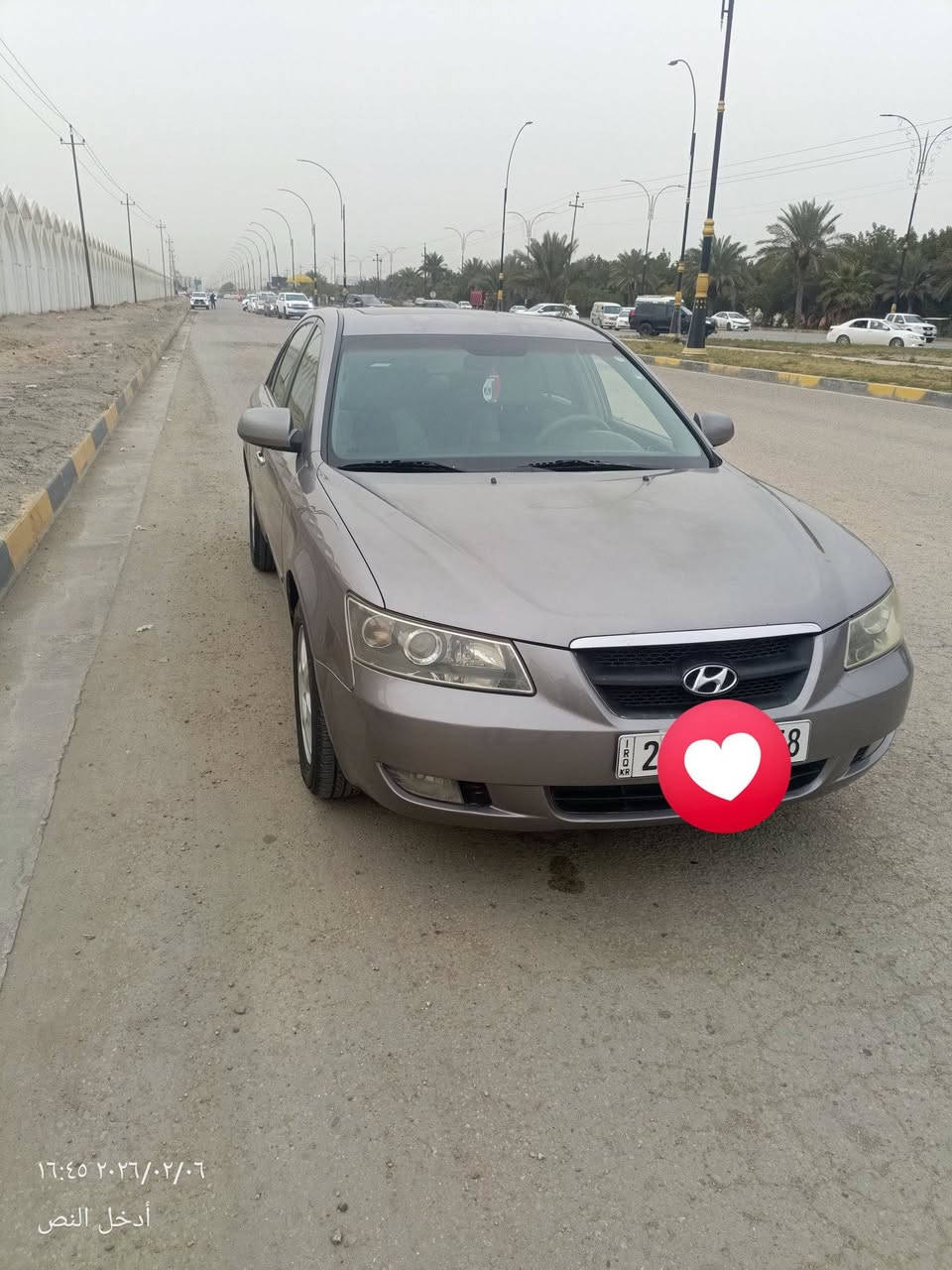 سلام عليكم. سوناتا موديل2006 خليجية 
محرك 2400 دوش بيها قطعتين صبغ بدون فتح والباقي مكفول ماشيه 298 الف 
سعر 100وبيها مجال
استفسار اكثر اتصل ***********
