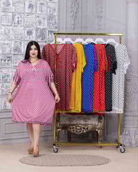 دشداشه قصير • زبدة حرير • فري سايز ١٠٠ك