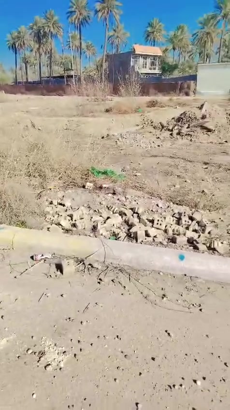 السلام عليكم عندنا قطعه ارض 100 متر بغداد الجزيره السياحيه كافه الخدمات يرجى التواصل على رقم الهاتف*********** احمد
