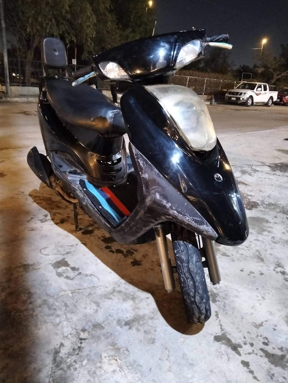 سلام عليكم دراجه بريز للبيع نضيفه شلعه معدل خير من الله السعر 375 ييه مجال للشراي  مكاني بلديات رقمي ***********
