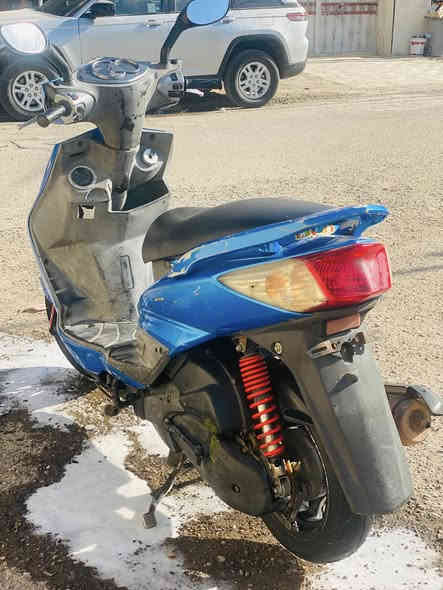 سلام عليكم دراجه سكنس فحل للبيع ‏رمبه لون مميز كفرات مكينه كفاله عامه اوراقه كامله بسمي سلف هندر كهربايات كله جديد مكان الدراجه بغداد حي اور السعر 850 قفل الاستفسار ***********
