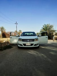 للبيع MK2013 رقم بغداد تحويل مباشر سيارة جاهزة من مكينة كير حدادية تخم...