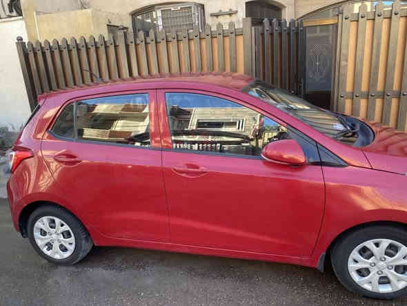 سياره الماركه اي10 الموديل ٢٠١٥ ماشيه ٥٦ كيلو متر رقم بغداد سعره ٨٥ رقم الهاتف صاحب مركبة ***********
