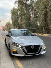 بسم الله الرحمن الرحيم ‏2021 Nissan Altima سيارة واحد على واحد فول الس...