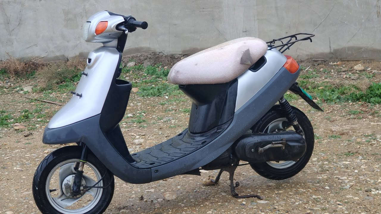 بوزون لوك  كلشي ميعوزه شرط تحريكه نار معدل محرك شرط ما مفتوح دراجه مال شحن  درع شخط ما بي سعر 400 عنوان موصل الجانب الايمن هاتف ***********
