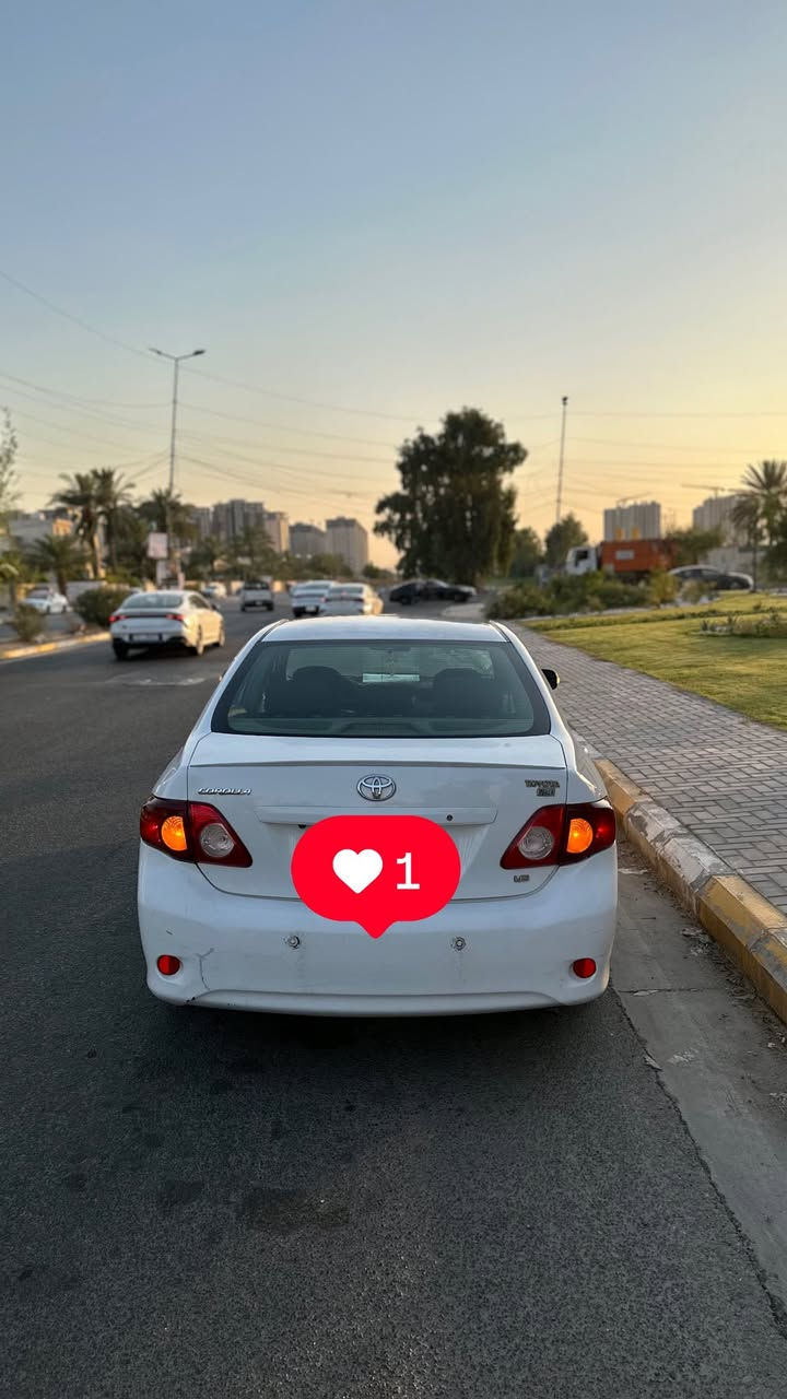 كورلا ٢٠١٠ خليجي xli فول مواصفات عدا الفتحة
دبل سويج
شاشة لمس
كامرة
حساسات
كلش جديدة السيارة ماشية ٢٠٠ الف حقيقي فقط
دواخل بالجيس
صدر منظومة جديدة تبريد ثلج
كير مسويلة سرفس قبل كم يوم 
السيارة جاهزة من كلشي كلش نظيفة مال بيت
بيها فقط جنطة كلير وسونارها موجود
مكاني بغداد حي الجهاد 
***********
اتصال فقط او خاص
