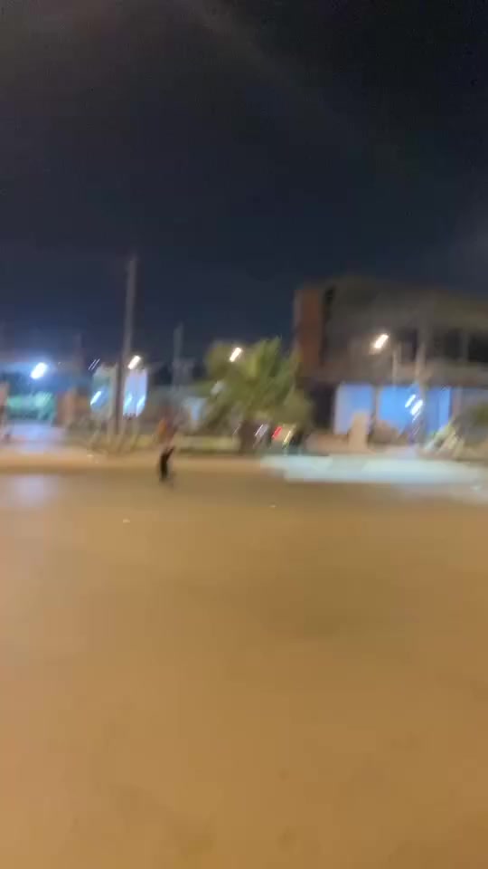 سلام عليكم 
ماكس عدله 49 
بلاديه كلها 
نكره صلف
مزوده 
صالنصه FM ام طلقات 
سعر 550 مكان فلوجه 

***********
