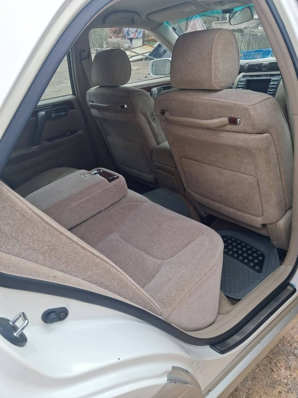 سلام عليكم، جنون ٢٠٠٢ كرستال ٣دكم خضراوي كفاله عامه يابان عراق بدون تفصيخ دخول جديد بيه فقط جراد مكانات بلقماره بدون صبق السياره كفاله، رقم بصره سنويه ورقام صار شهر من استلمت السعر 152 العنوان بصره ابي الخصيب *********** /٠٧٨٠٥٦٥٦٦٥
