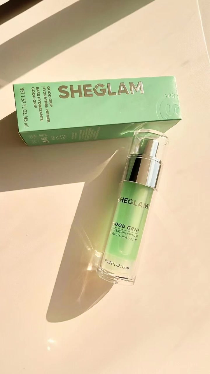 🫧 SHEGLAM  PRIMER original 
 . برايمر الترطيب الفائق لتثبيت المكياج من شيكلام
... جل خفيف 
... تركيبة خالية من الزيوت والسيليكون 
... ملمس حريري 
... ثبات فائق 
... مناسب لجميع أنواع البشرة💚


**إذا كنت صاحب هذا الإعلان وتريد حذفه لأي سبب، رجاءا أرسل رسالة إلى الدعم الفني**