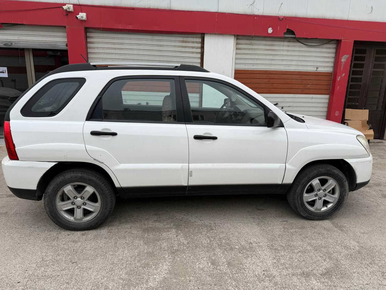 كيا اسبورتج 2009 بدون صبغ بدون تعديل 
مكان سيارة كركوك سعرها 135 وبي مجال 
رقم صاحب سيارة ‭0770 130 8661‬ كركوك, العراق
