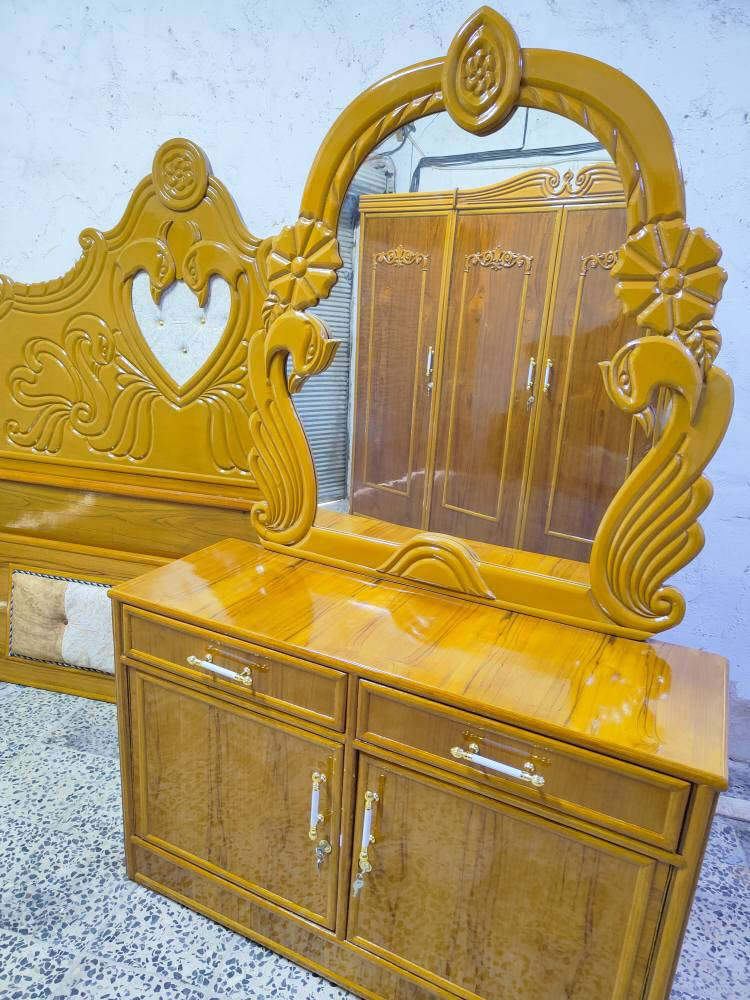 غرفة ام4 تزكام صاج وجهين نضيفه جدا سعر750 بيها مجال شراي يتصل مكان نجف حي جزيرة *********** النجف, العراق
