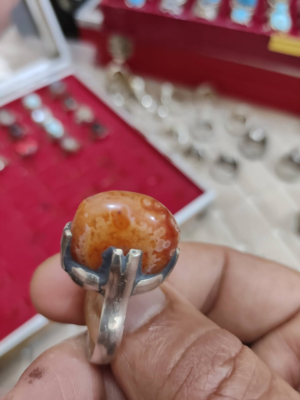 أحمر برتقالي قديم ق٢٤


**إذا كنت صاحب هذا الإعلان وتريد حذفه لأي سبب، رجاءا أرسل رسالة إلى الدعم الفني**