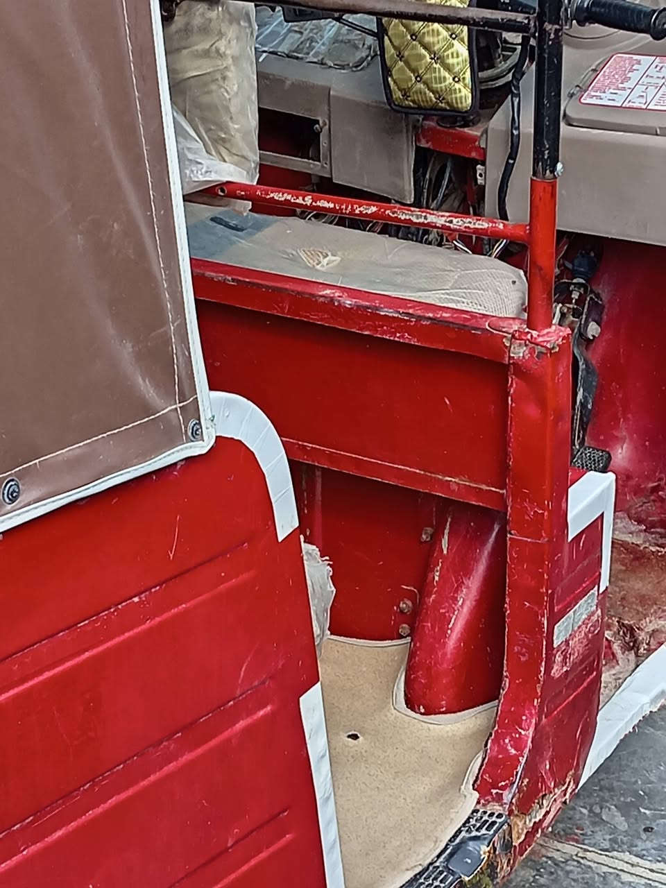 سلام عليكم تكتك للبيع موديل ٢٠١٨ وراق جاهزه من كلشي كهرباهيات لكل شغاله كبل لشارع واسط نعمانيه تصال على هاذه الرقم *********** سعر٣٥٠٠ وبيه مجال الطيبين
