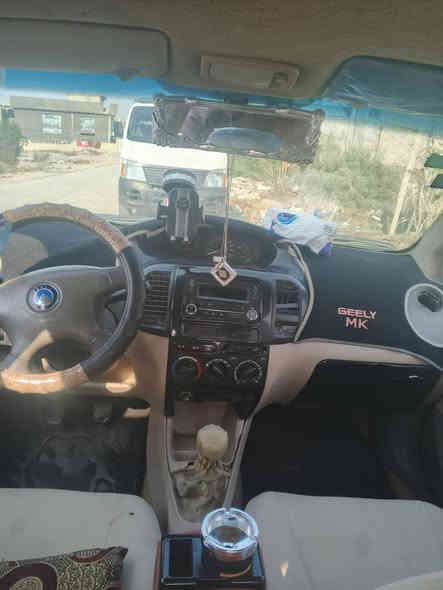 جيلي ام كي موديل 11 رقم نكليزي ب اسمي تحويل ثاني يوم لا ضربه ولا صبغ شوفتك عينك السياره السعر 30 وبيه مجال ***********
