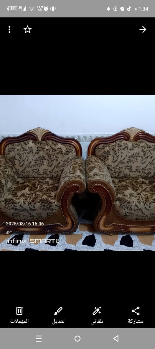 السلام عليكم تخم كامل نظيف كلش ب 125 وبي مجال بسيط الاتصال ***********
