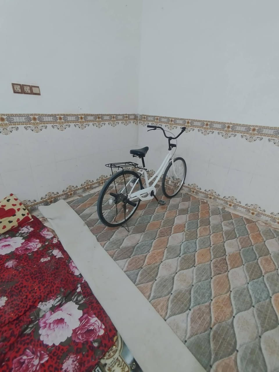 السلام عليكم بايسكل نضيف للمراوس شعندك نزل مكاني شطره


**إذا كنت صاحب هذا الإعلان وتريد حذفه لأي سبب، رجاءا أرسل رسالة إلى الدعم الفني**