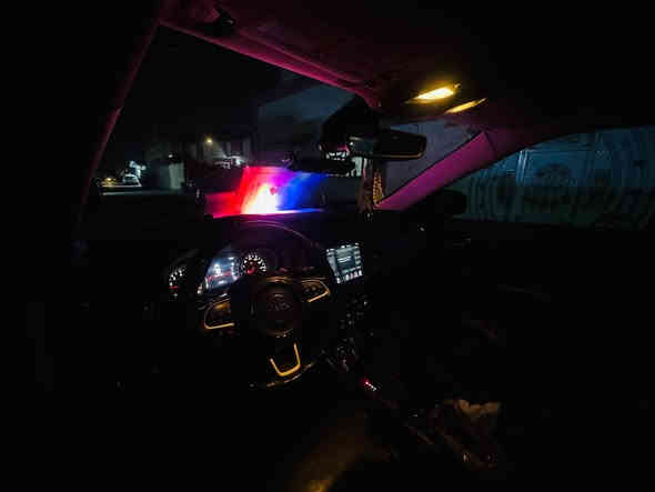 🚗 للبيع — جيب كومبارس 2020 (4 سلندر) فرصة ما تتعوض!
رقم إنكليزي جديد • تسجيل بغداد • السيارة باسمي مباشرة

✨ مواصفات السيارة:

 • ماشية بشكل ناعم وما بيها أي نواقص ميكانيكية

 • محرك 2400 / 4 سلندر اقتصادي وقوي

 • هيكل نظيف 

 • سونار أمامي وخلفي (مرفق صور)

 • السيارة استخدام شخصي محترم

 • فقط التبريد يحتاج متابعة والباقي كلشي تمام

💥 مناسبة للسفر والدوام — ومعتدلة بالصرف

📍 السيارة موجودة في بغداد

البلديات 

السعر 115$

📞 للاستفسار والتواصل:

***********
