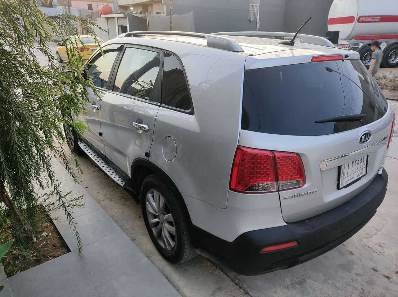 سورينتو رصاصي سبع راكب 6 سلندر للبيع 
رقم نينوى بيه كوبون تحويل شرط 
وين ما تريد شوفها 
سعر 147
للتواصل ***********واتساب
