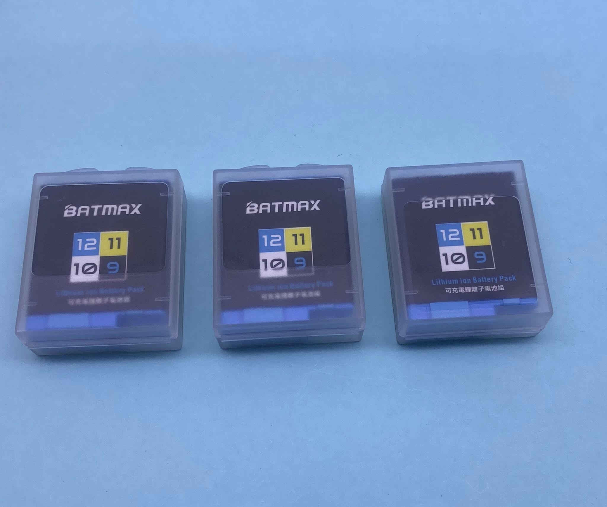 بطارية Batmax موديل AHDBT-901، وهي بطارية بديلة مخصصة لكاميرات GoPro Hero 9, 10, 11, 12.

المواصفات التقنية
تعتبر هذه البطارية خياراً اقتصادياً وبديلاً جيداً للبطارية الأصلية، وتأتي بالمواصفات التالية:

• السعة: 1800mAh

• الجهد: 3.85 فولت.

• التوافق: تعمل بشكل كامل مع كاميرات GoPro Hero 9/10/11/12 Black وتدعم ميزة "فك التشفير الكامل" (Full Decoding) لتظهر نسبة الشحن بدقة على شاشة الكاميرا.

السعر ٣ قطع : ٣٠.٠٠٠ مع التوصيل

#اكسسوارات_كاميرات #جو_برو #GoProIraq #معدات_تصوير #بغداد #اربيل #البصرة #كاميرات #تصوير_فوتوغرافي #صناع_المحتوى #vlog #Batmax #GoProHero12 #GoProHero11 #GoProHero10 #GoProHero9 #بيع_مباشر #العراق_بغداد #شارع_الصناعة #اكسسوارات_جوبرو


**إذا كنت صاحب هذا الإعلان وتريد حذفه لأي سبب، رجاءا أرسل رسالة إلى الدعم الفني**