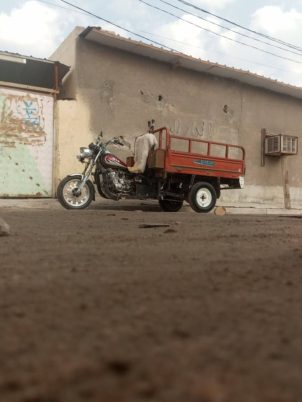 السلام عليكم ستوته الموديل 2014 للبيع  في خور زبير***********
