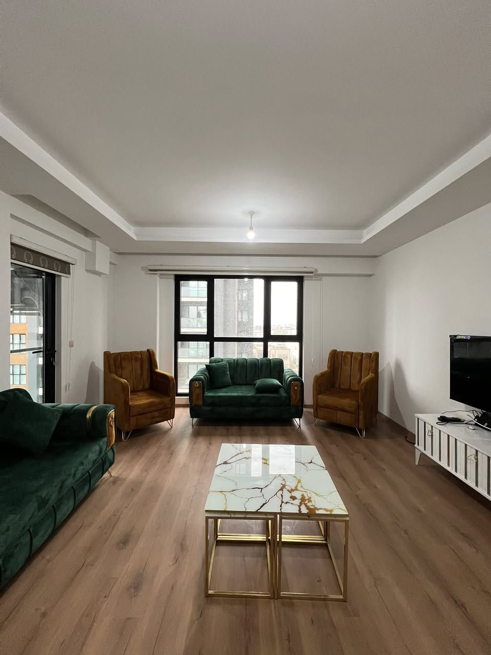 ‏🔸عرض جديد 🔹

#شقة_للبيع في مجمع #كنجان_لايف 
شقة بلوك D طابق 2 
مساحة ( 127 ) متر 
شقة مطبخ معزول 
شقة ركّن واجيهة داخلي على حديقة 
‏للمعلومات أكثر اتصل على هذا الرقم
 ￼
***********_***********

#عقارات_اربيل #شقق_للبيع_اربيل #بيو_لبيع_اربيل
#فلل_للبيع_اربيل #مجمعات_سكنية_اربيل
#عقارات_كردستان
#استثمار_عقاري_اربيل #عقارات_بغداد_سليمانية_اربيل
#عقارات_شمال_العراق ￼
