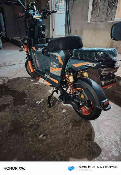 بايسكل شحن لليبع شرط 
وحتا بتريات جدد عندي انطيهن 
السعر 500
الرقم ***********
