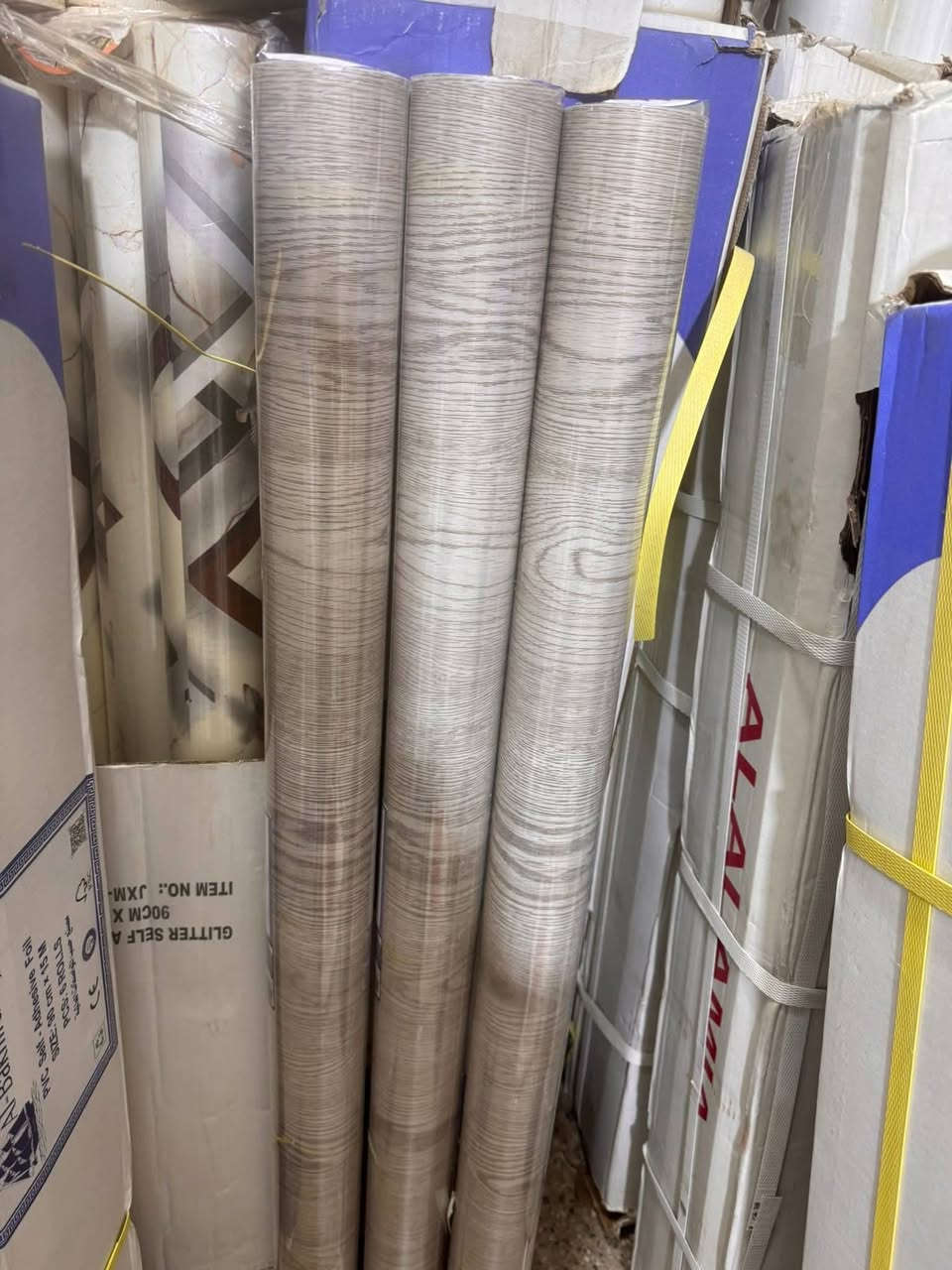 لاصق#جدران تخفيضات  #سعر_الروله_ب10
#لاصق_الحائط #لاصق كاونترات والاخشاب  الطول 15 متر  والعرض 90 سم 

واكو بعد هواي الاوان راح انشرها بالتعليقات 

الاستفسار على الرقم‏‪***********‬‏
