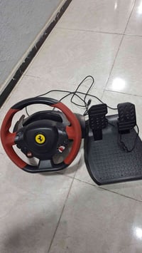 للبيع يشتغل ع ايكس بوكس بس بدو كبل جديد للتواصل ٠٧٥١٠٦١١٧٠٦