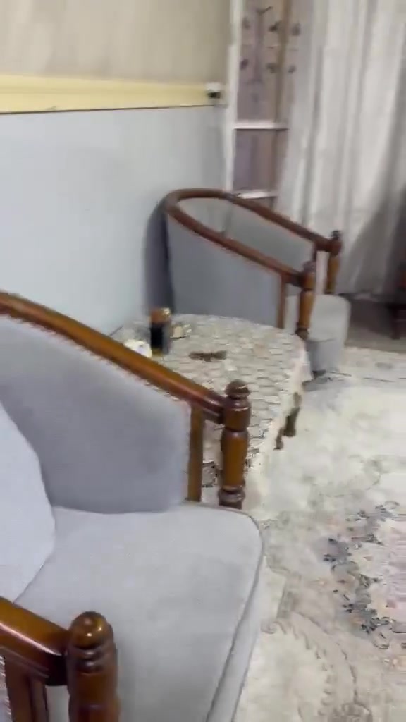 تخم ١٠ مقاعد جديد لبيع 
***********
مكلف بل نشر
