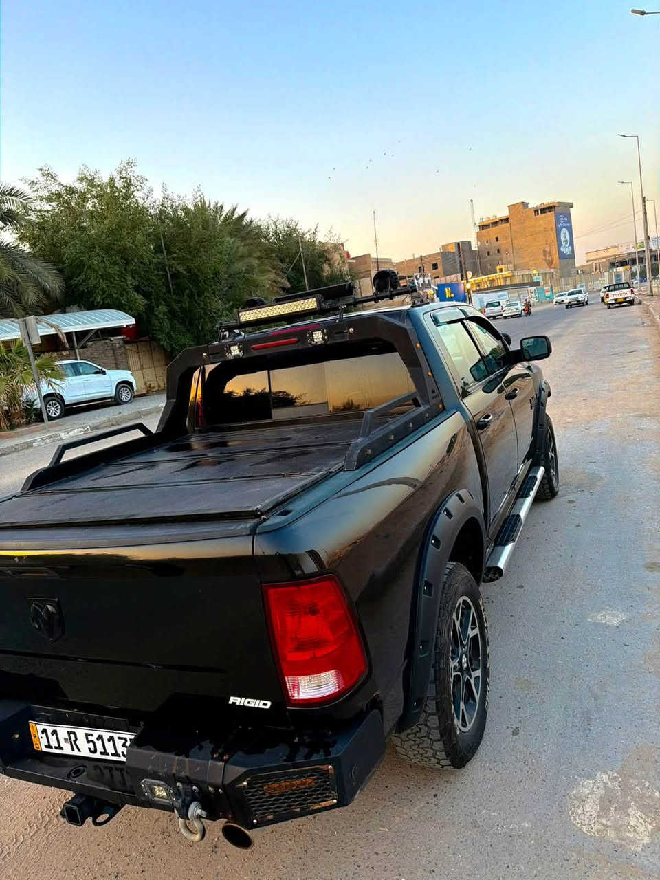 السلام عليكم ورحمة الله وبركاته
رام 8 سلندر 
2018
باب طويل 
وهاي كبال عيونكم وتعرفون مواصفاتها 
العنوان البصره حي بغداد 
مكلف بالنشر 
رقم صاحب السياره 
***********
