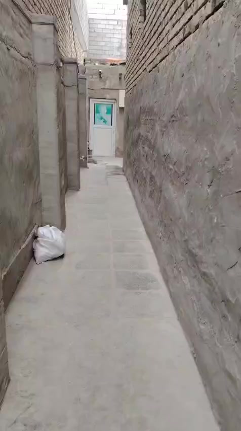 دار للبيع يبعد عن الخدمي 10 أمتار
استقبال وغرفه وصاله ومطبخ وتخاريج
السعر 30
الموقع الرضويه السابعه
للاستفسار الاتصال على الرقم ***********
