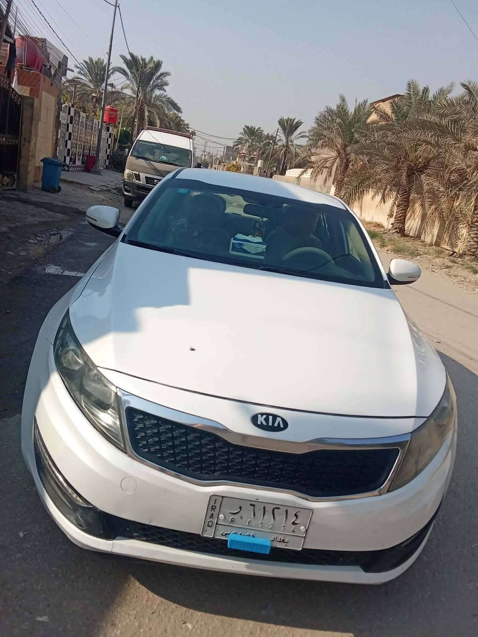 اوبتيما 14صدفي بصمه تحكم استيرن حساسات كاميرا خلفية بيها طخه بالباب مسويها عالبارد اريدها ب145 وبيها مجال***********
