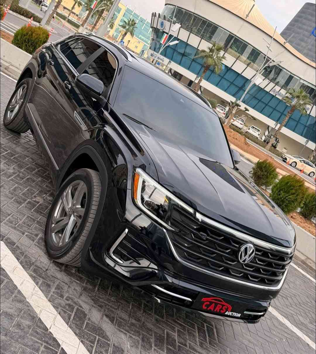 فولكس فاجن اطلس (CROSS SPORT-SEL-R-LINE)
الموديل 2024
المسافه المقطوعه :11,000
اللون: اسود
حجم المحرك 4-سلندر 2.0 توربو
الضرر : بدون صبغ -فقط تعديل PDR صغير 
المواصفات :اعلى فئة SEL -RLINE -CROSS 
بانوراما-اناره داخليه معه شعار كروس سبورت- عرض شاشه رقميه HEAD UP DISPLAY-AUTO PARKING-كاميره خلفيه- داخليه السياره مقاعد جلد باللون القيسي  اللمميز -صندوق كهربائي-  4-MATION -كشنات تدفئة تشغيل عن بعد -تبريد بالاضافه الى 
بقيه المواصفات
 الرقم : كاتي دهوك   
المكان اربيل عينكاوا
للاستفسار   ***********

