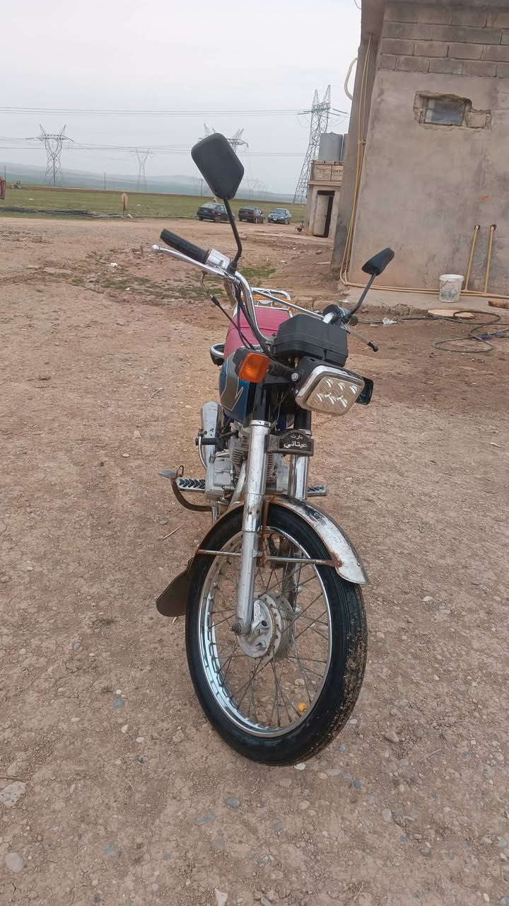 السلام عليكم ماطور للبيع وايرمنيه شقاله السعر 300وبي مجال للستفسار علا ارقم ***********مكاني الكسك
