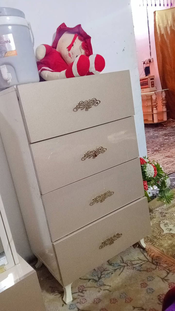 غرفه تركي اي ضرر مابيه
مستعجله عله بيعته سعره 450وبيه مجال


**إذا كنت صاحب هذا الإعلان وتريد حذفه لأي سبب، رجاءا أرسل رسالة إلى الدعم الفني**