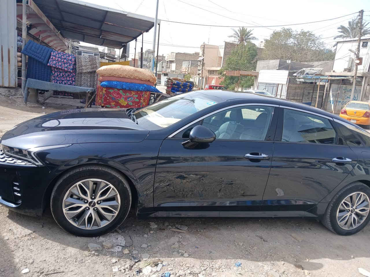 🚗 للبيع كيا K5 هايبرد موديل 2023

▪️ المحرك: 2000cc هايبرد▪️ الممشى: 60 ألف كم

✨ المواصفات (فل كامل ماعدا الفتحه):

كير ماوس

 تبريد  خلفية كشنات اماميه تبريد +تتفأه

شحن وايرلس

تحديد مسار + سياقة ذاتية

 حساسات وكاميرات رادار امامي رادار خلفي مانع تصادم بريك ذاتي 

مواصفات كثيرة جداً

🛠️ الحالة:

حادث خفيف جهة اليمين (الجاملغ + طكة بسيطة بالباب الطخه صايره شطح )

لا يوجد لغد ولا شاصي

قبغ جنطة مبدلة

الجاملغات الخلفية كلير بدون قطرة معجون الطخه الخلفيه امعمره ابكوريه 

السيارة نظيفة جداً الله شاهد عليه سياره جديده بمعنه الكلمه برغي متصرف عليه 

💰 السعر: 17,000 قابل للتفاوض بالمعقول📍 الموقع: (بغداد حي اور قرب جامع الفردوس)📞 للتواصل: (***********
