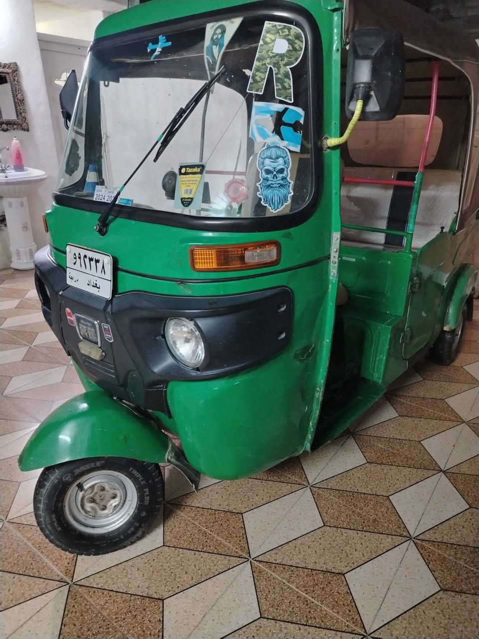 سلام عليكم اللبيع موديل 21 مرقم ثاني يوم تحويل تكتك كدام عينك تعجبك هلا بيك سعر 6 ونص عنواني بغداد المعامل رقم واتساب ***********
