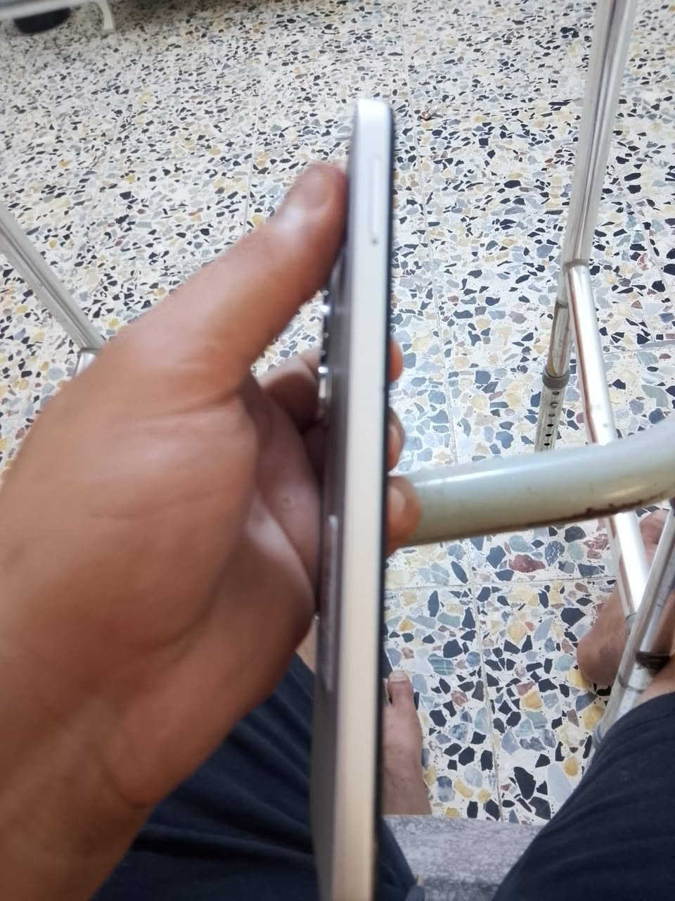 السلام عليكم جهاز نضيف بي ضربه مبينه ممثره ع جهاز ابد تجي تفحص اتقتنع يله اتاخذه ب150مكاني البلديات الضباط الثانيه


**إذا كنت صاحب هذا الإعلان وتريد حذفه لأي سبب، رجاءا أرسل رسالة إلى الدعم الفني**