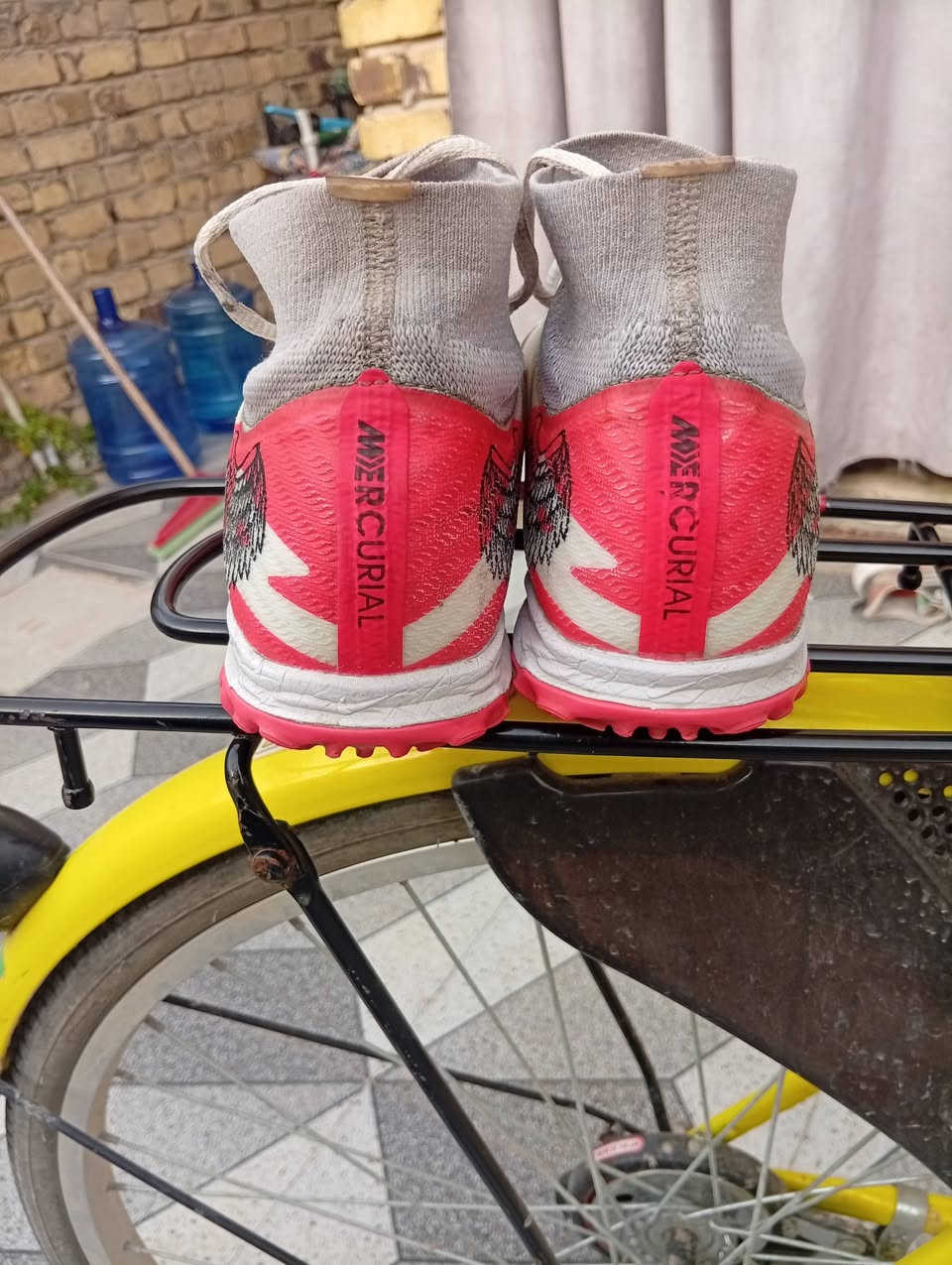 سلام عليكم اريد ابيع الحذاء نايك زوم قياس ٤٠مكاني بابل قيم وخذه ملاحظة الحذاء ماصاله من شهر من أخذته  لون نادر


**إذا كنت صاحب هذا الإعلان وتريد حذفه لأي سبب، رجاءا أرسل رسالة إلى الدعم الفني**