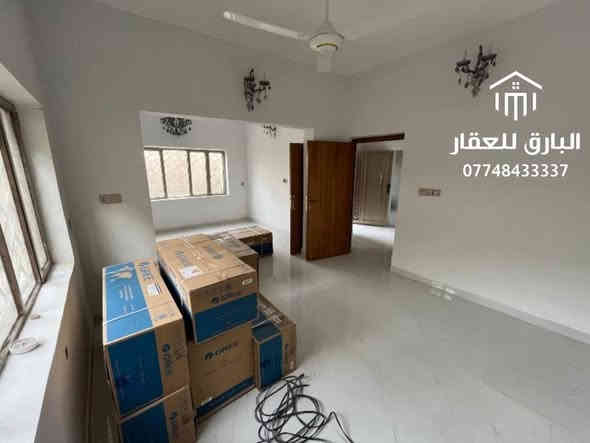 🔱 دار مميز ( ركن ) للإيجار 🔱

الموقع📍 : الكرادة داخل - قرب كنيسة النجاة

📏 المساحة : 100 م
                                 
⭕ المحتويات : مكون من طابقين :
الطابق الأول : صالة كبيرة - غرفة نوم - مطبخ - دورة مياه - ( الدار بنظام المدخلين )
الطابق الثاني : غرف نوم عدد 4

🔴 المطبخ يحتوي على كاونتر + سبالت

⭕ ( الدفع بمقدمة لا تقل عن ٣ أشهر )

🔶 ( للعوائل - الشركات - المغتربين ) 
                            
⭕ الإيجار الشهري : عند الإتصال او حضورياً 📞

***********
*********** 
يوجد لدينا واتساب 📞

🟩 نستقبل جميع العروض و الطلبات العقارية 🟩

عنوان المكتب 📍: بغداد - الكرادة داخل - قرب مطعم الصبايا - فرع مدرسة لبنان

ملاحظة : موقع المكتب مثبّت على تطبيقات الخرائط ( Google maps , Waze )

#البارق_للعقار

#بغداد بغداد
