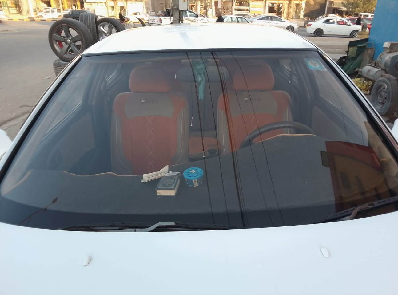 السلام عليكم كرسته نفخ للبيع موديل 94 سياره صبغ فقط بدون حادث طخه جاملغ خلفي الأيمن بسيطه سياره مكانات صبغ ابيعن عام مكينه وكير اثنين ونص بطه سياره حلوه اترايك وين ماجان وتبريد السعر63وبيه مجال بسيط اتصال على الرقم***********
